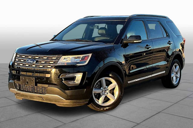 2016 Ford Explorer XLT 4WD photo