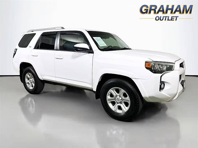 2016 Toyota 4Runner SR5 RWD photo