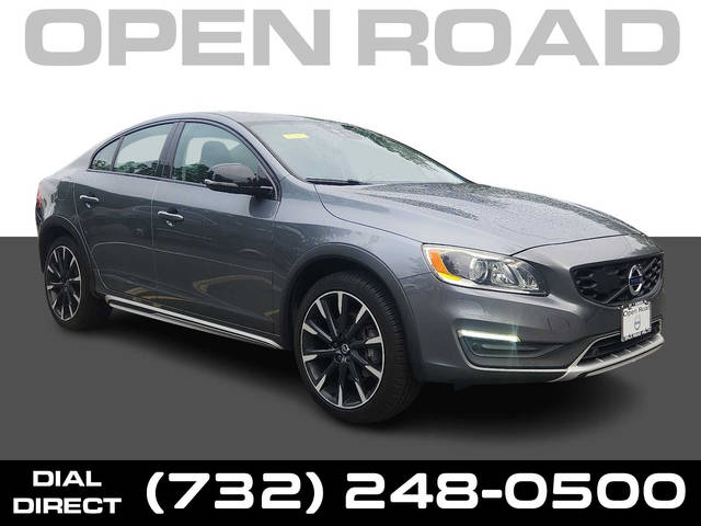 2016 Volvo S60 Cross Country T5 Platinum AWD photo