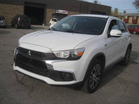 2016 Mitsubishi Outlander Sport 2.0 ES 4WD photo