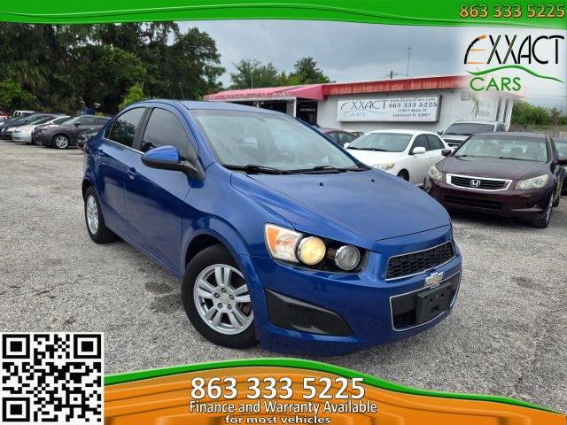 2016 Chevrolet Sonic LT FWD photo
