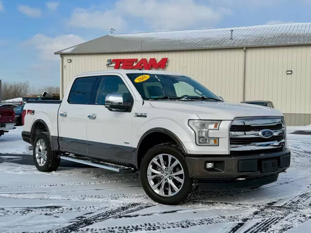 2016 Ford F-150 Lariat 4WD photo