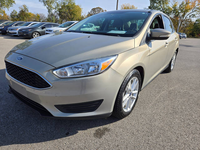 2016 Ford Focus SE FWD photo