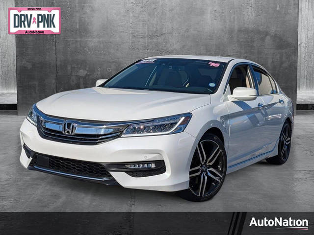 2016 Honda Accord Touring FWD photo