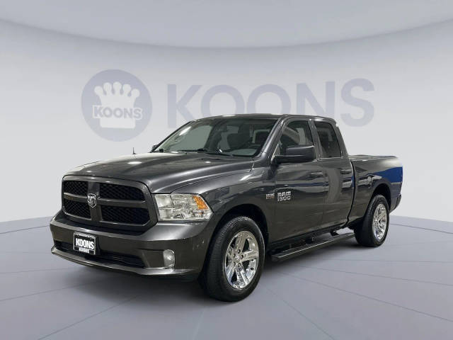 2016 Ram 1500 Express 4WD photo