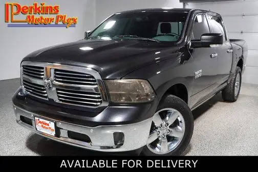 2016 Ram 1500 Big Horn 4WD photo