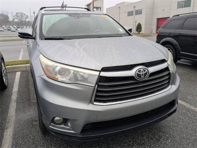 2016 Toyota Highlander Limited Platinum FWD photo