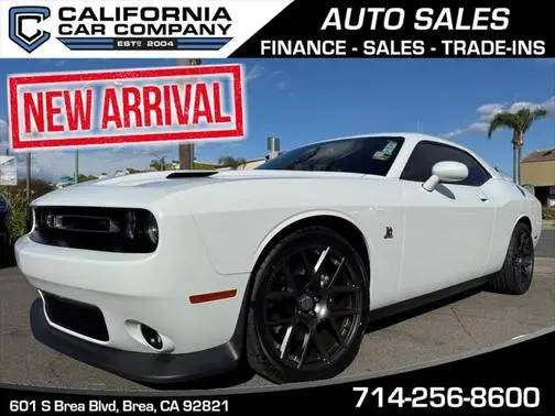 2016 Dodge Challenger R/T Scat Pack RWD photo