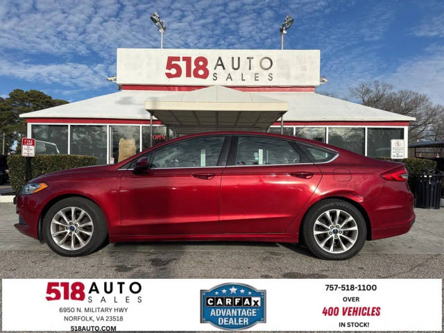 2017 Ford Fusion SE FWD photo