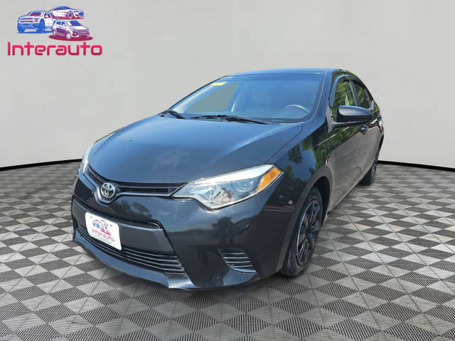 2016 Toyota Corolla LE FWD photo