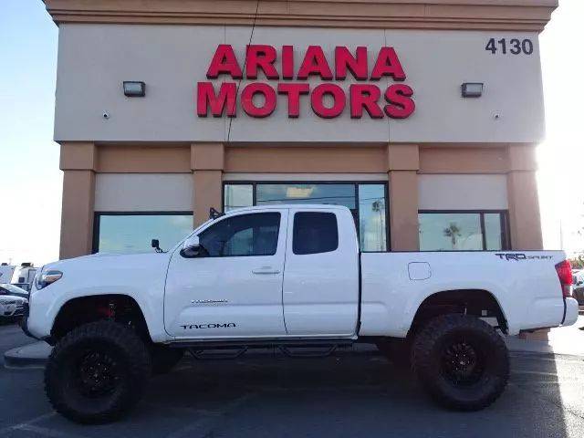 2016 Toyota Tacoma TRD Sport RWD photo