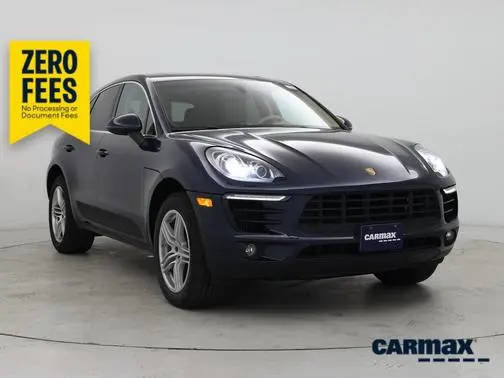 2015 Porsche Macan S AWD photo