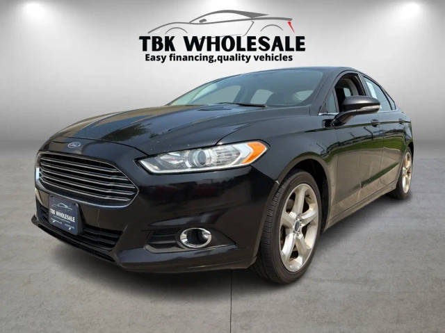 2016 Ford Fusion SE FWD photo