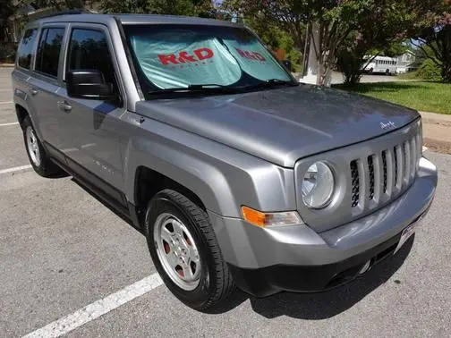 2016 Jeep Patriot Sport FWD photo