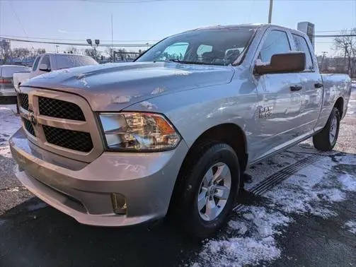 2016 Ram 1500 Express 4WD photo