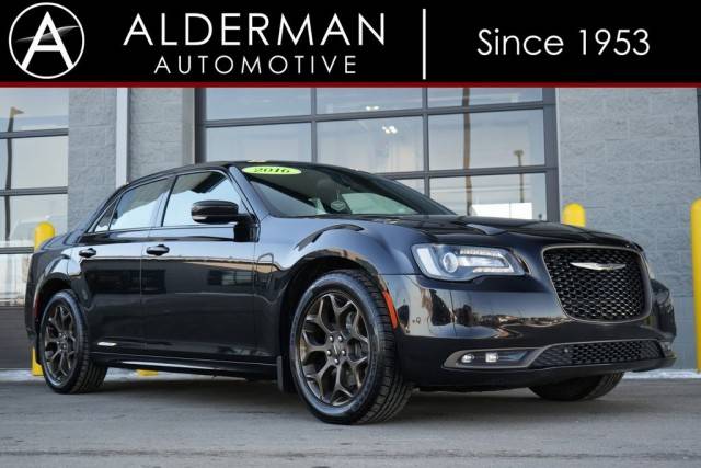 2016 Chrysler 300 300S Alloy Edition AWD photo