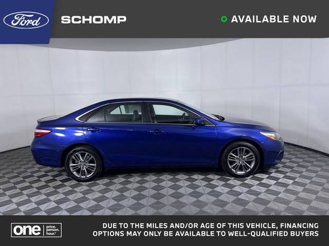 2016 Toyota Camry SE FWD photo