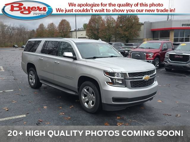 2015 Chevrolet Suburban LT 4WD photo