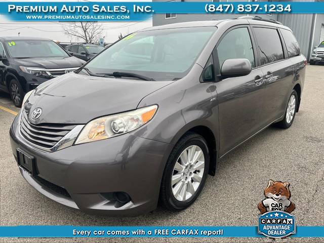 2016 Toyota Sienna LE AWD photo