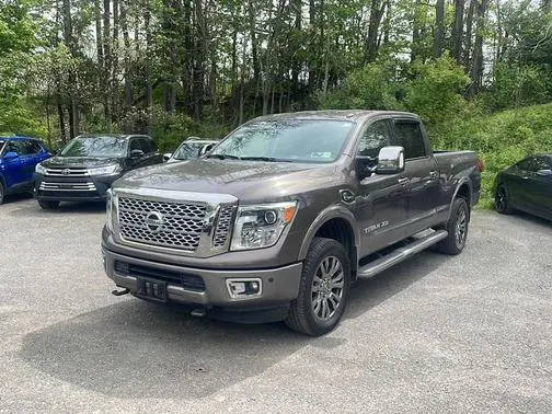 2016 Nissan Titan XD Platinum Reserve 4WD photo