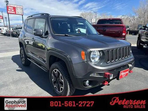 2016 Jeep Renegade Trailhawk 4WD photo