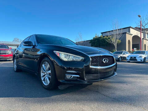 2016 Infiniti Q50 2.0t Premium RWD photo