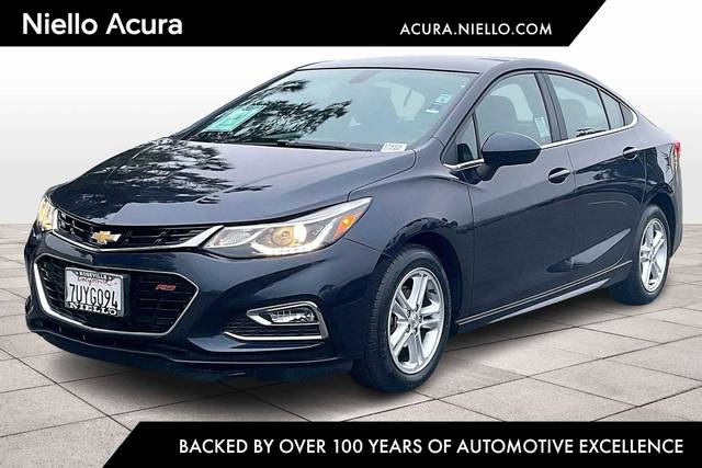 2016 Chevrolet Cruze LT FWD photo