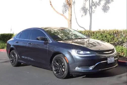2016 Chrysler 200 Limited Platinum FWD photo