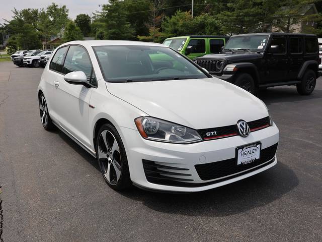 2016 Volkswagen Golf GTI S FWD photo