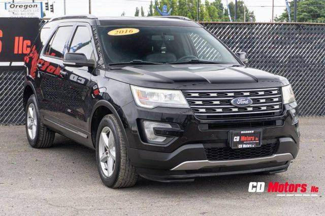 2016 Ford Explorer XLT 4WD photo