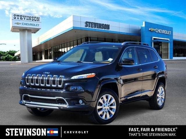 2016 Jeep Cherokee Overland 4WD photo