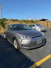 2016 Hyundai Veloster  FWD photo