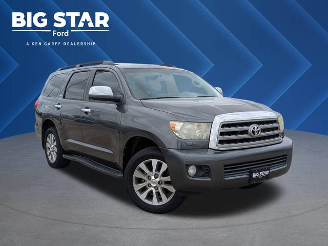 2016 Toyota Sequoia Limited RWD photo