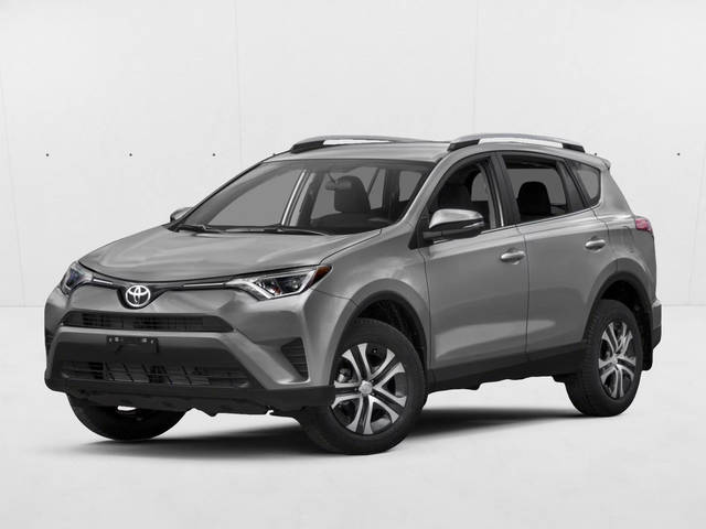 2016 Toyota RAV4 LE FWD photo