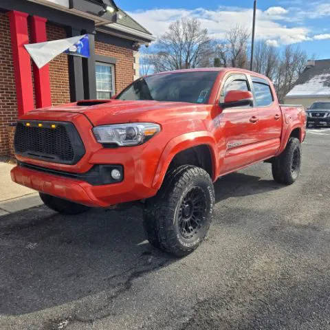 2016 Toyota Tacoma TRD Sport 4WD photo