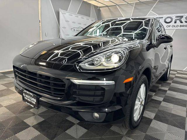2016 Porsche Cayenne AWD photo