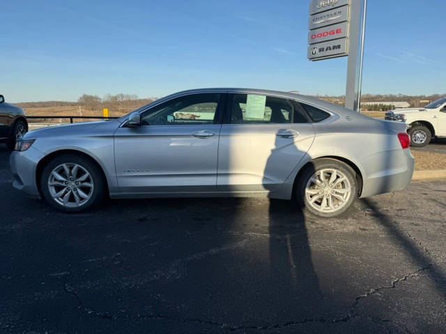 2016 Chevrolet Impala LT FWD photo