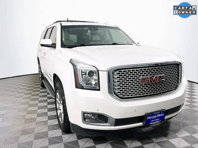 2016 GMC Yukon Denali 4WD photo