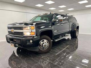 2016 Chevrolet Silverado 3500HD High Country 4WD photo