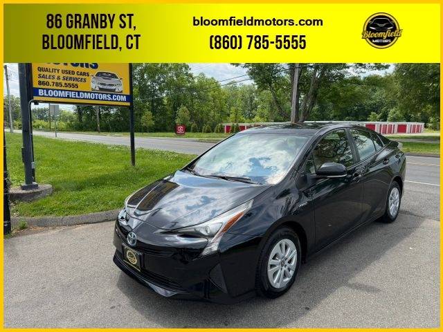 2016 Toyota Prius Two FWD photo