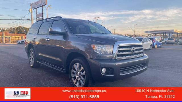 2016 Toyota Sequoia Platinum RWD photo