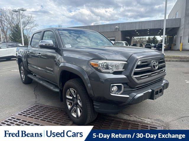 2016 Toyota Tacoma Limited 4WD photo