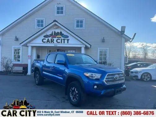 2016 Toyota Tacoma SR5 4WD photo