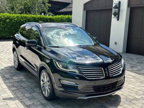 2017 Lincoln MKC Reserve FWD photo
