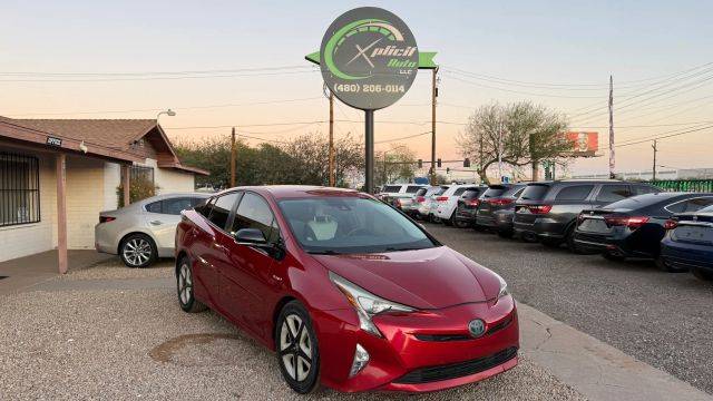 2016 Toyota Prius  FWD photo
