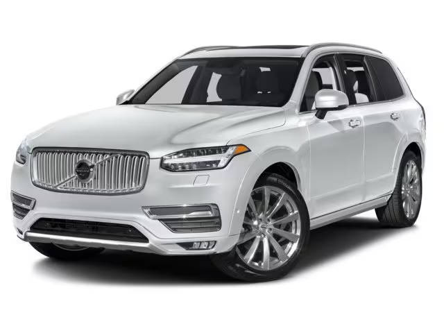 2016 Volvo XC90 T6 Momentum AWD photo