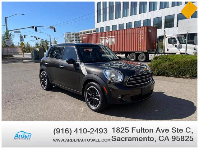 2016 MINI Countryman  FWD photo