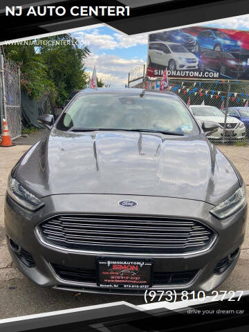 2016 Ford Fusion SE FWD photo