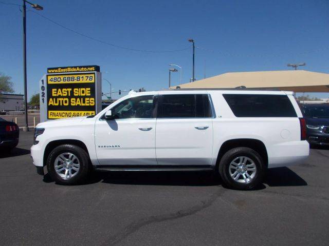 2016 Chevrolet Suburban LS RWD photo