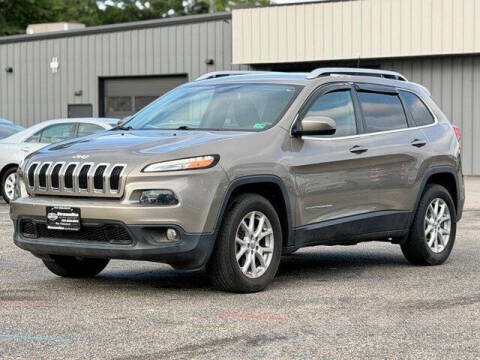 2016 Jeep Cherokee Latitude 4WD photo